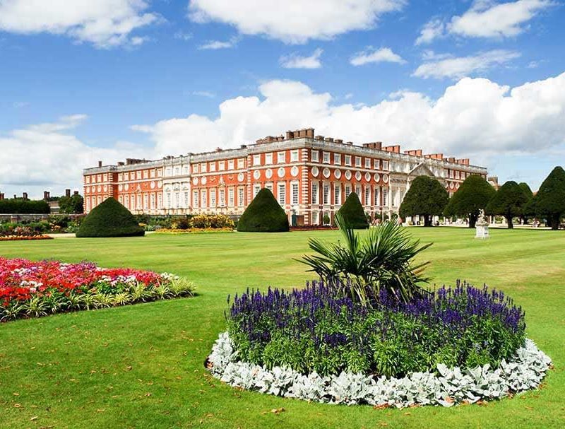 Hampton Court Palace and Windsor Castle Tour
